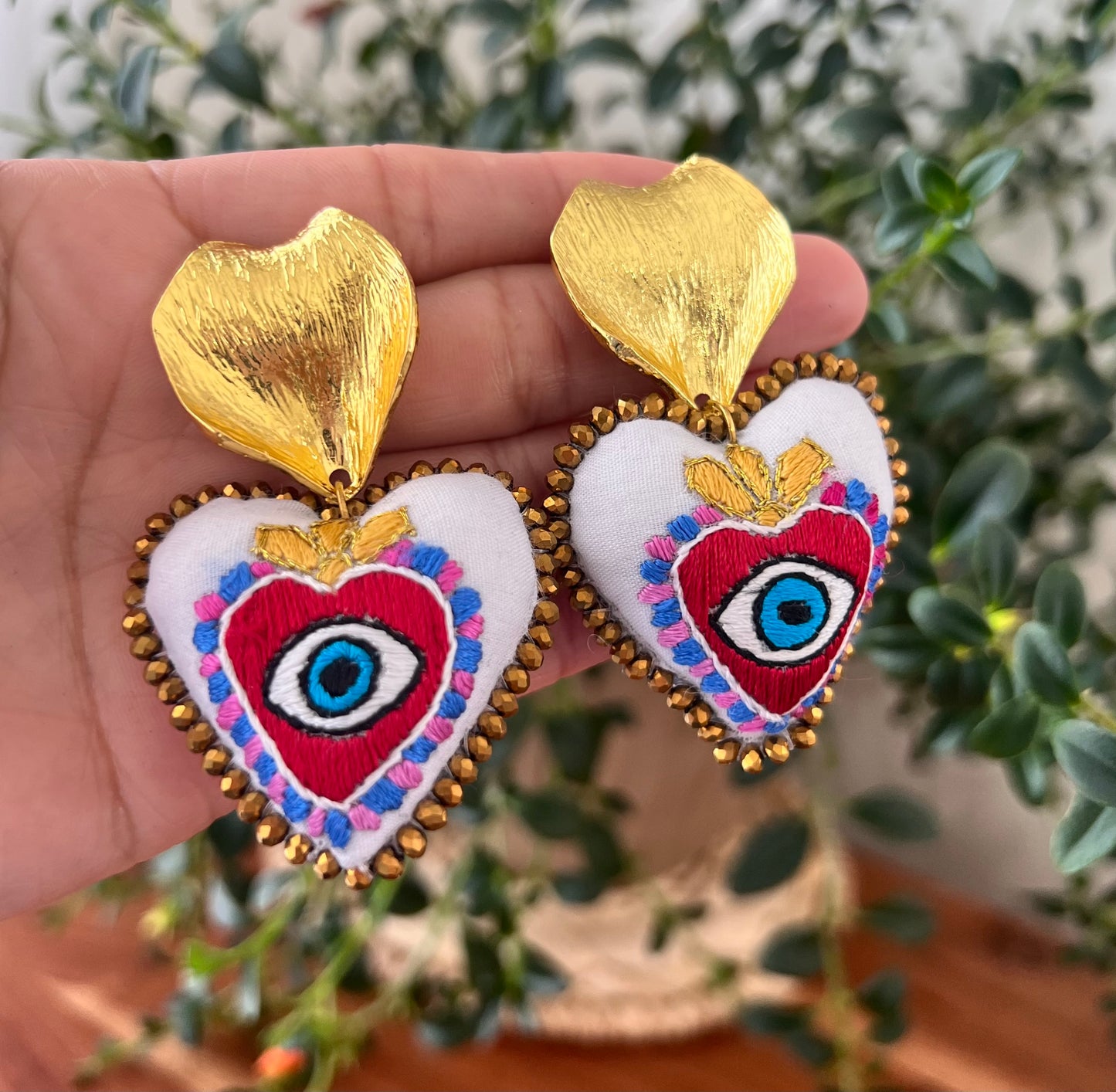 Ojito handmade earrings.